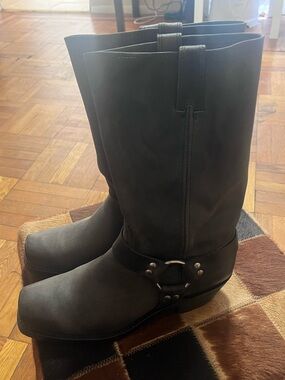 Classic women’s original Frye  Black Leather Harness Boots